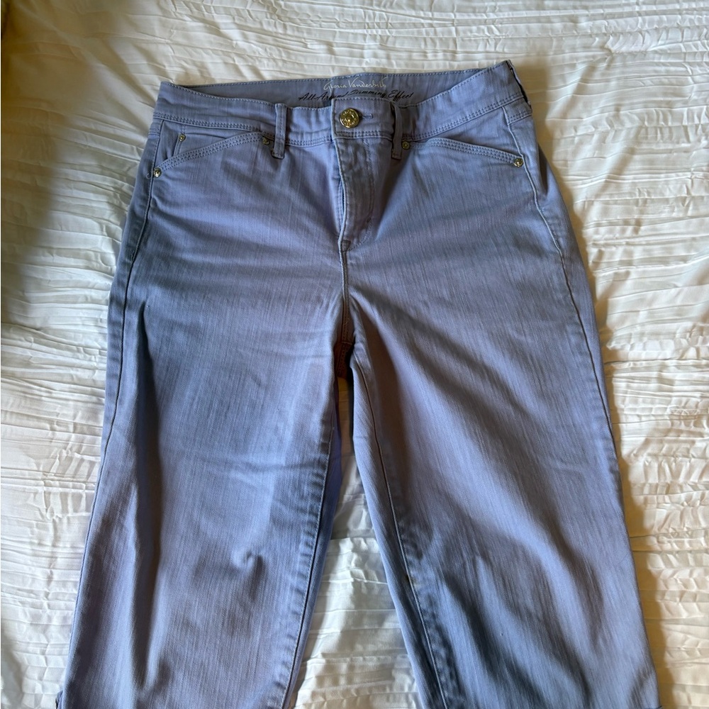 Gloria Vanderbilt Straight Leg cropped Jeans in Light Blue
